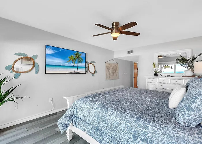 201 Surfside *